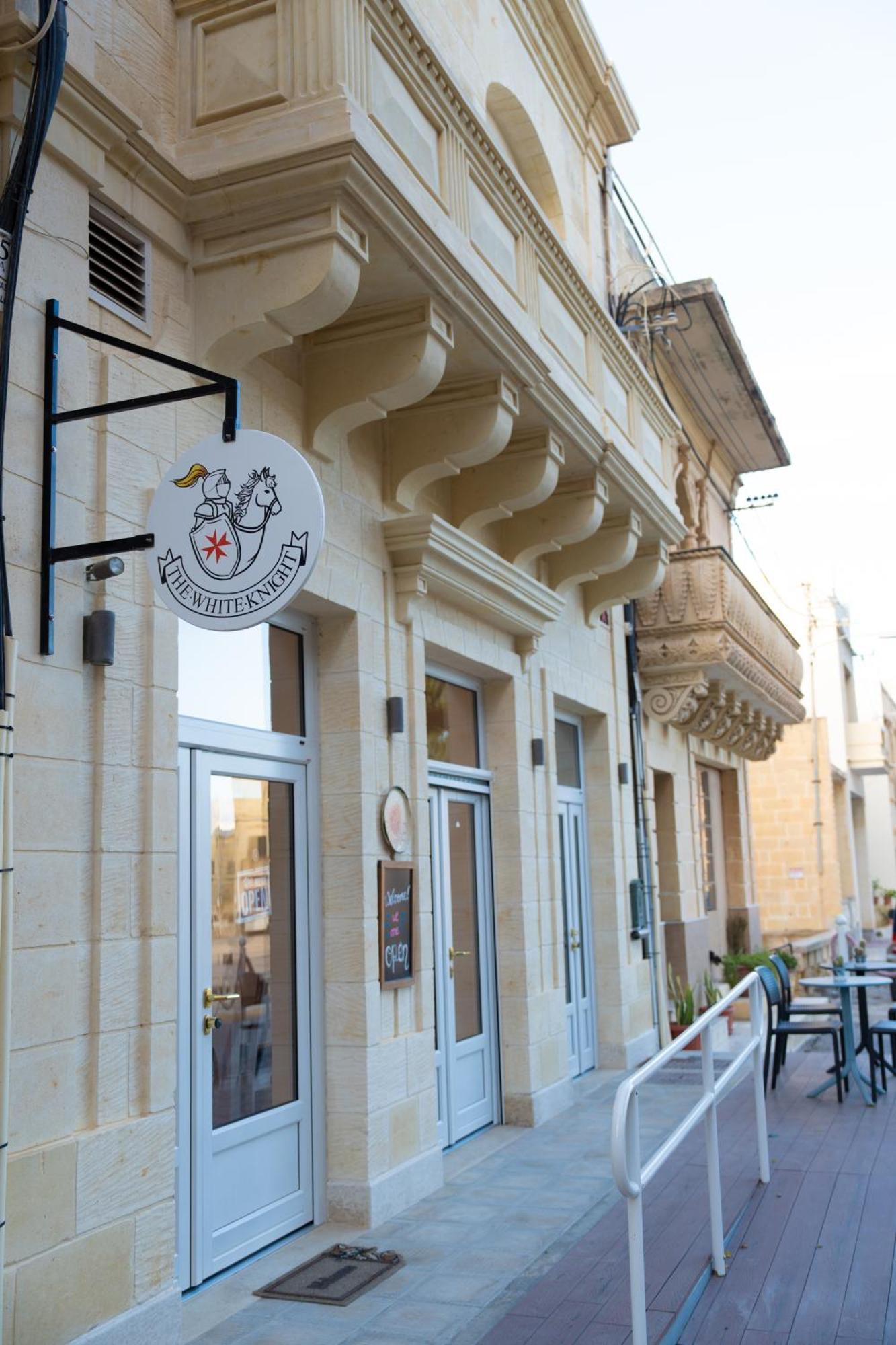 The White Knight Premium Boutique Hotel Għajnsielem Extérieur photo